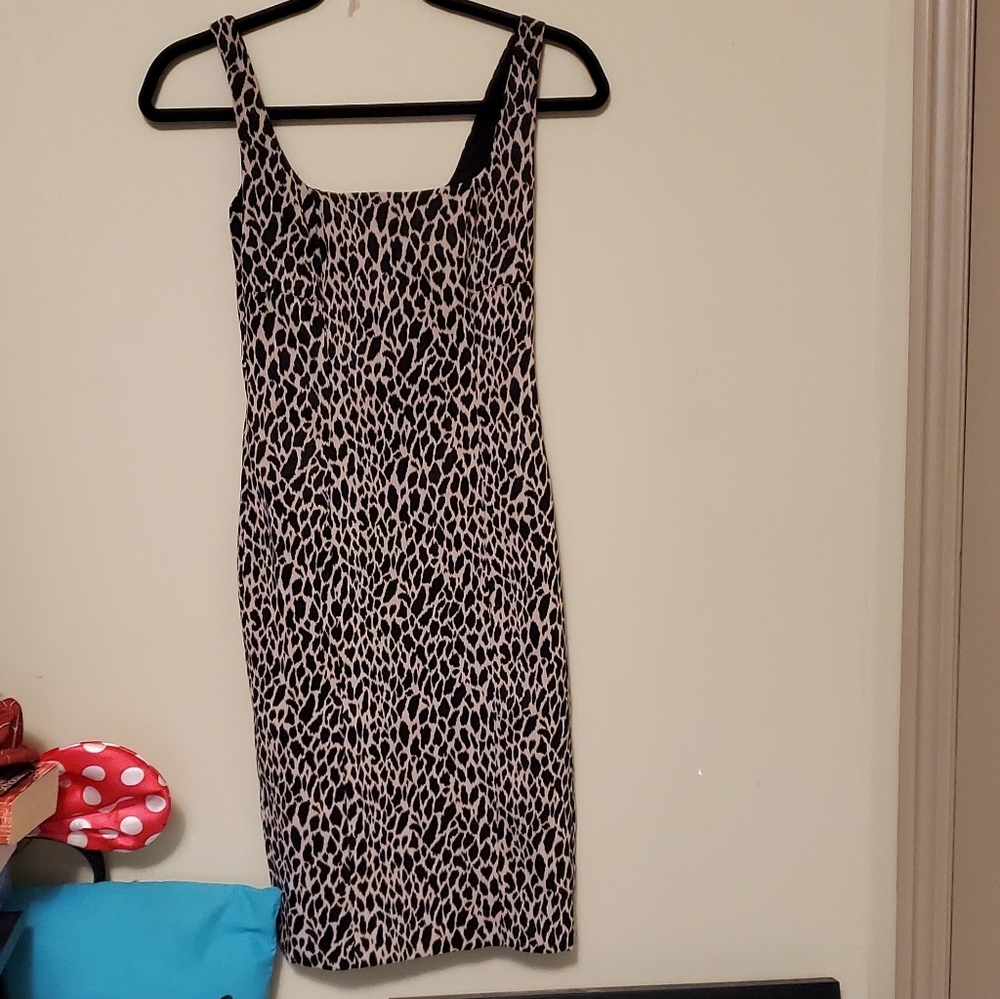 NWT PETITE LEPERD PRINT DRESS